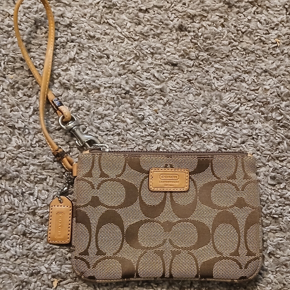 Coach Signature Canvas Wristlet Brown Khaki Logo Pouch Clutch